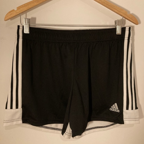 Adidas workout shorts - Picture 1 of 6